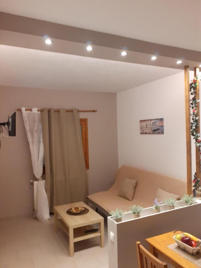 Elaionas Apt. Psakoudia Esterno foto