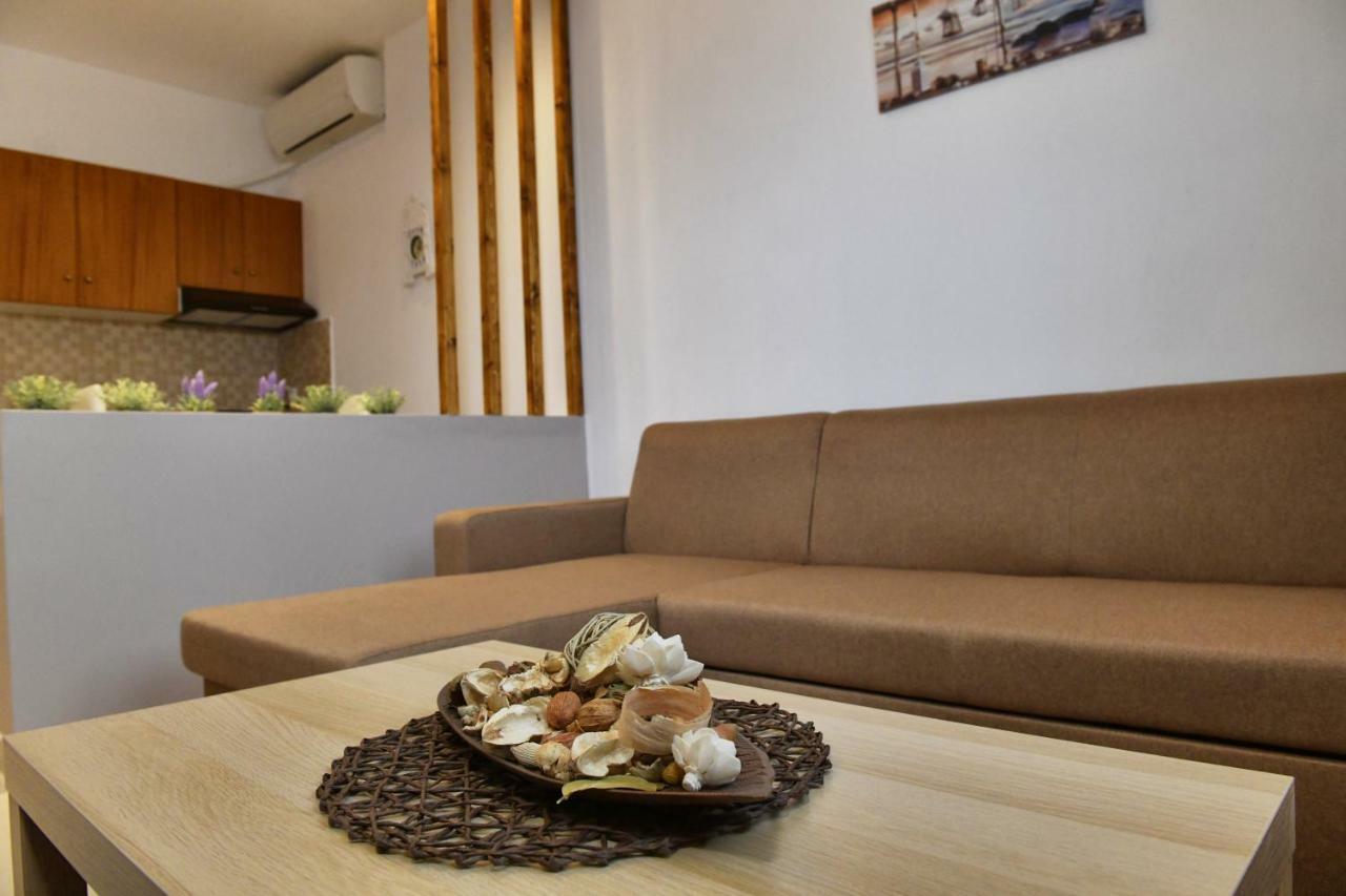 Elaionas Apt. Psakoudia Esterno foto
