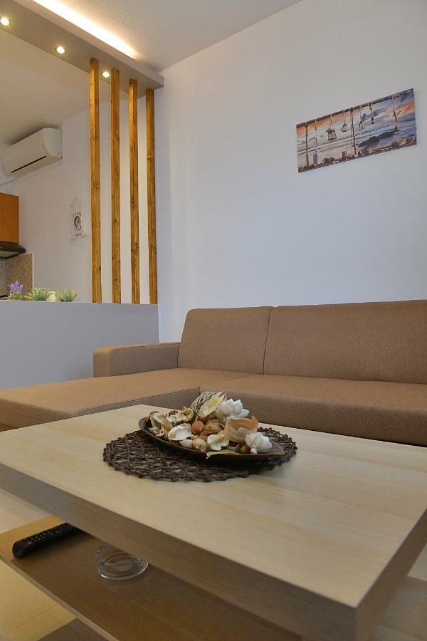 Elaionas Apt. Psakoudia Esterno foto